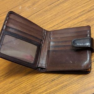 Vintage 90s Coach Leather bifold kiss lock wallet